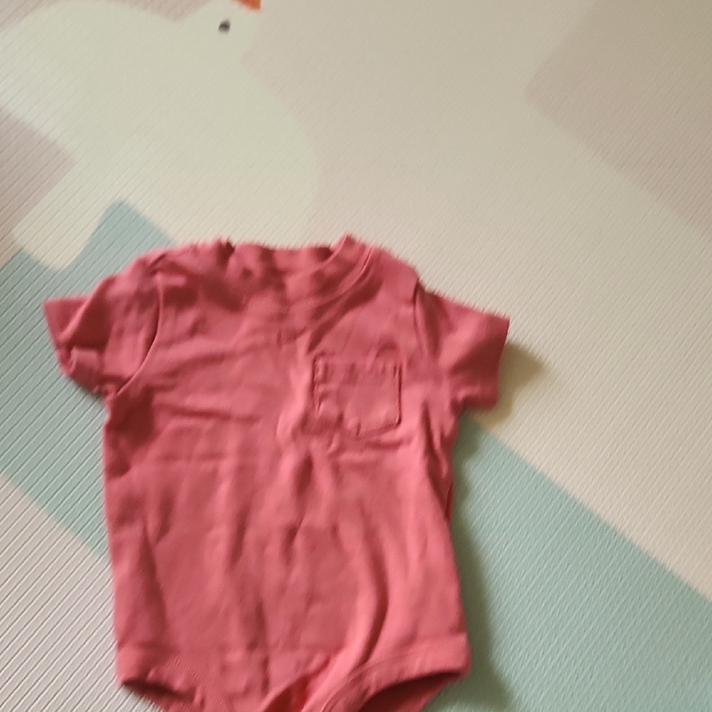 💙6M Coral Short-Sleeve Baby Onesie